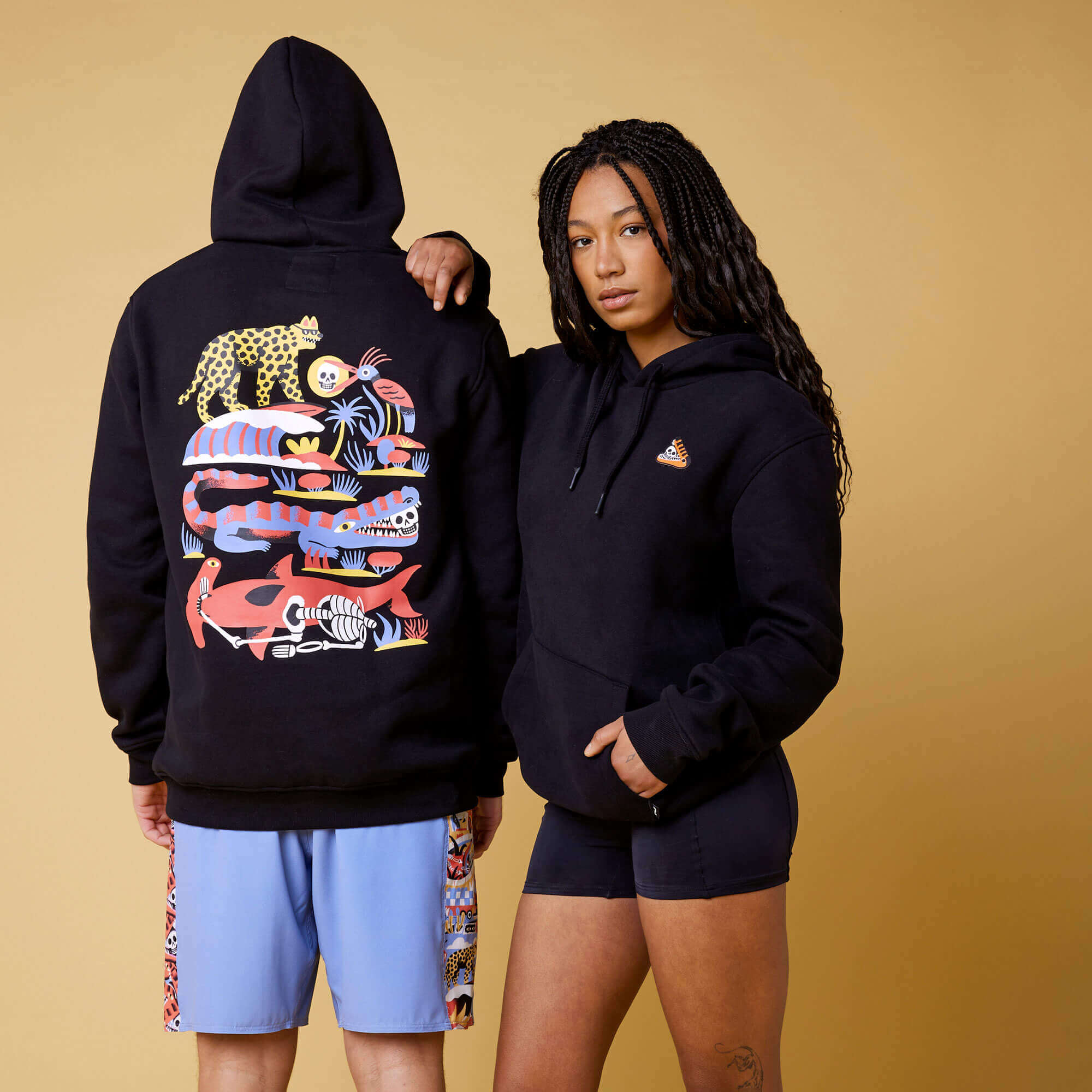 Sweat à capuche Lusnia noir